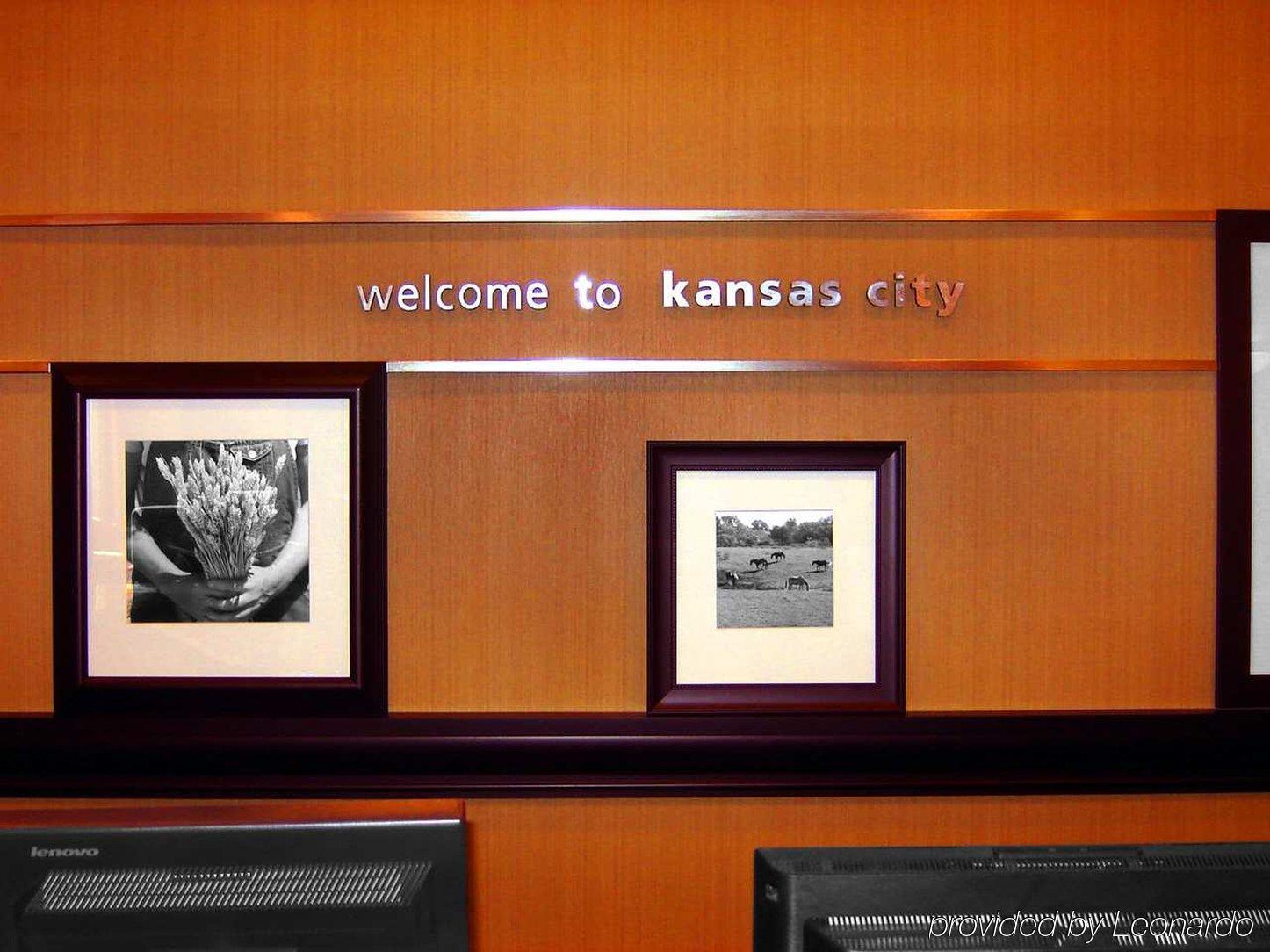 Hotel Hampton Kansas Northeast Kansas City